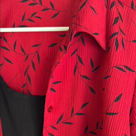 Notations Red & black Women's button down blouse with attached undershirt (B2) - Picture 5 of 6